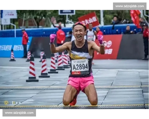 贾俄仁加获季军，上海 10 公里精英赛十周年开跑